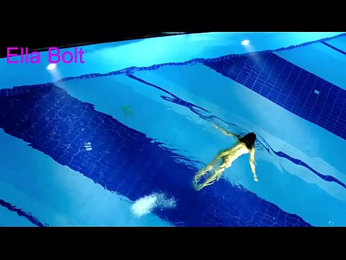 ❤️ I can't stop watching, young blonde caught swimming nude at ELLA BOLT resort pool Porno fb at en-gb.bladesoul.top ☑