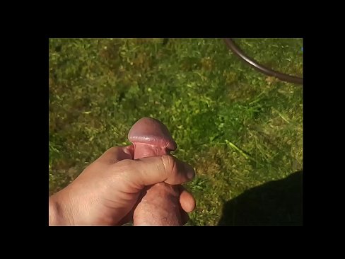 ❤️ Hot hottie fisting her pink pussy and cumming with a squirt in the summer garden Porno fb at en-gb.bladesoul.top ☑